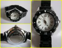 WS 15 : Đồng hồ nữ Quartz Black